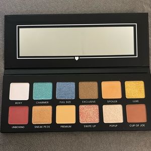 Boxy Charm eyeshadow palette